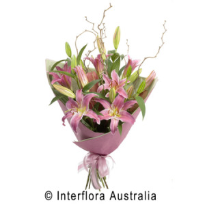 Pink oriental lilly bouquet with willow